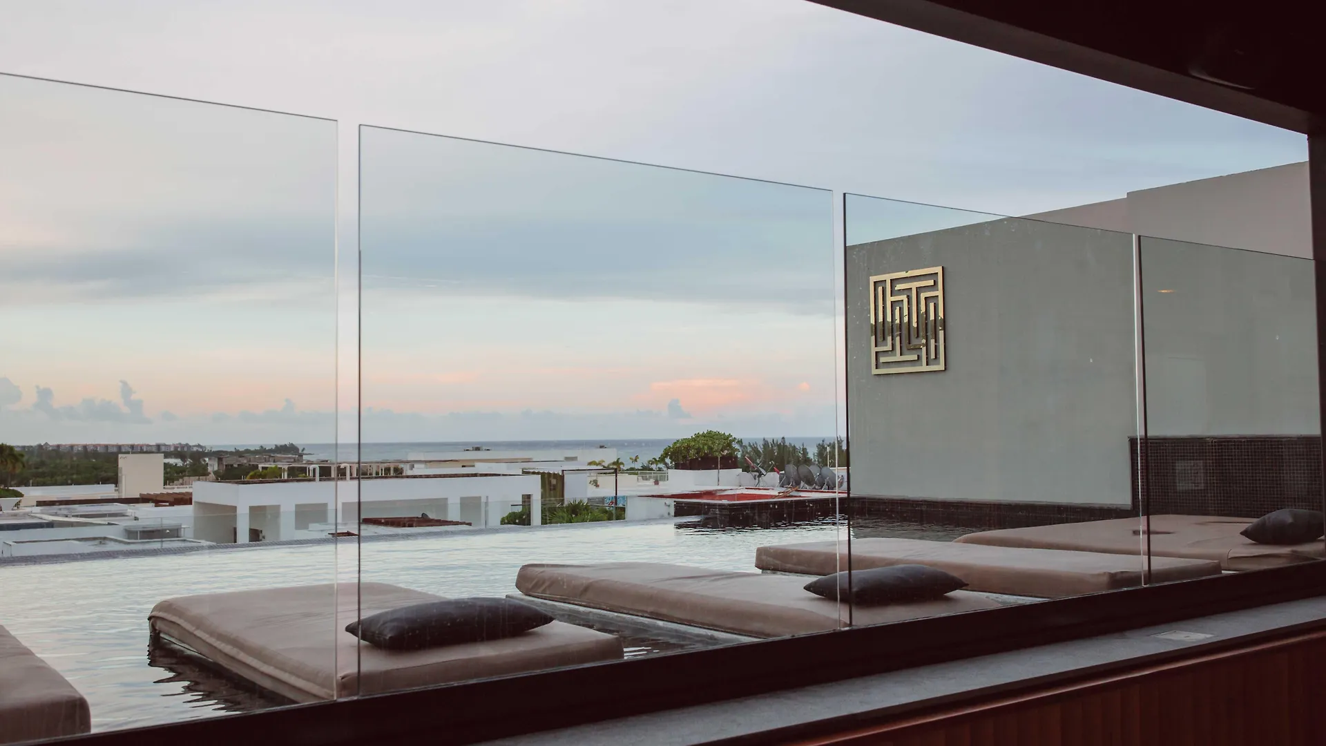It Boutique Hotel And Restaurant 신데 델 카르멘