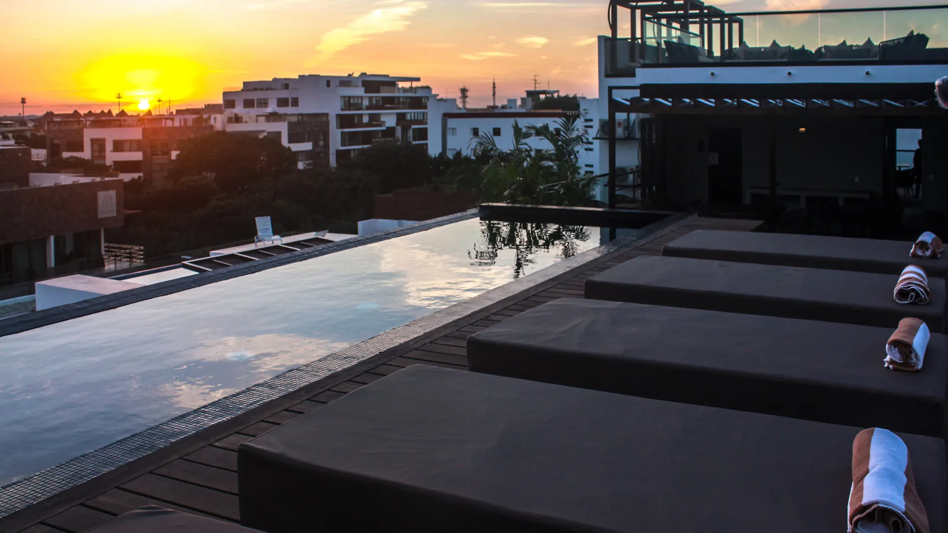 It Boutique Hotel And Restaurant 신데 델 카르멘