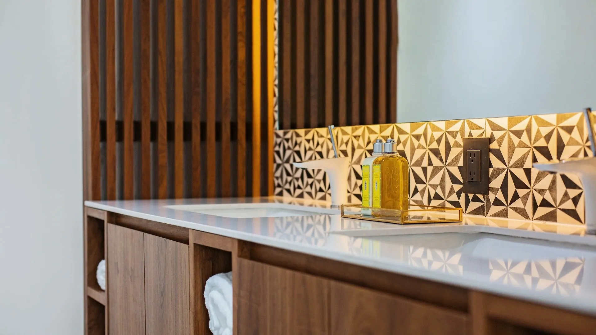It Boutique Hotel And Restaurant 신데 델 카르멘