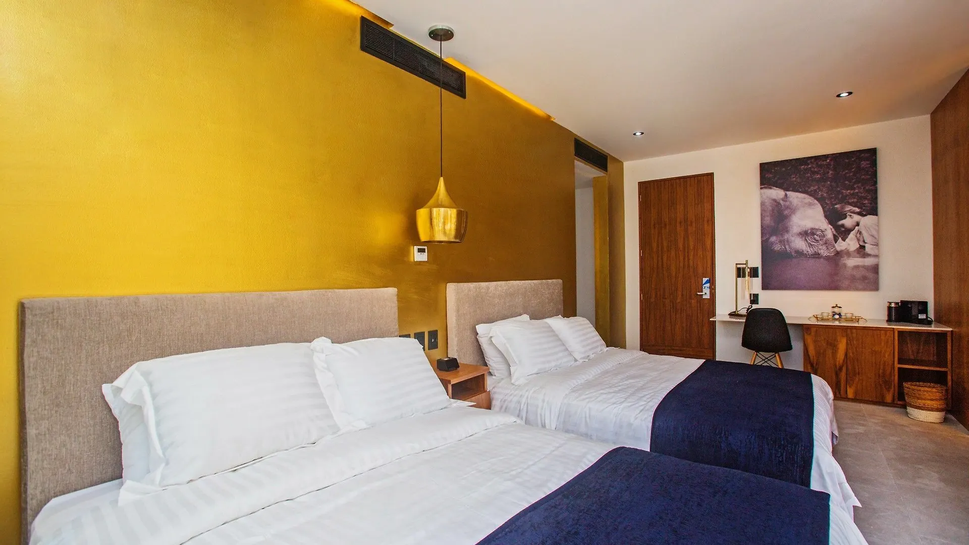It Boutique Hotel And Restaurant 신데 델 카르멘